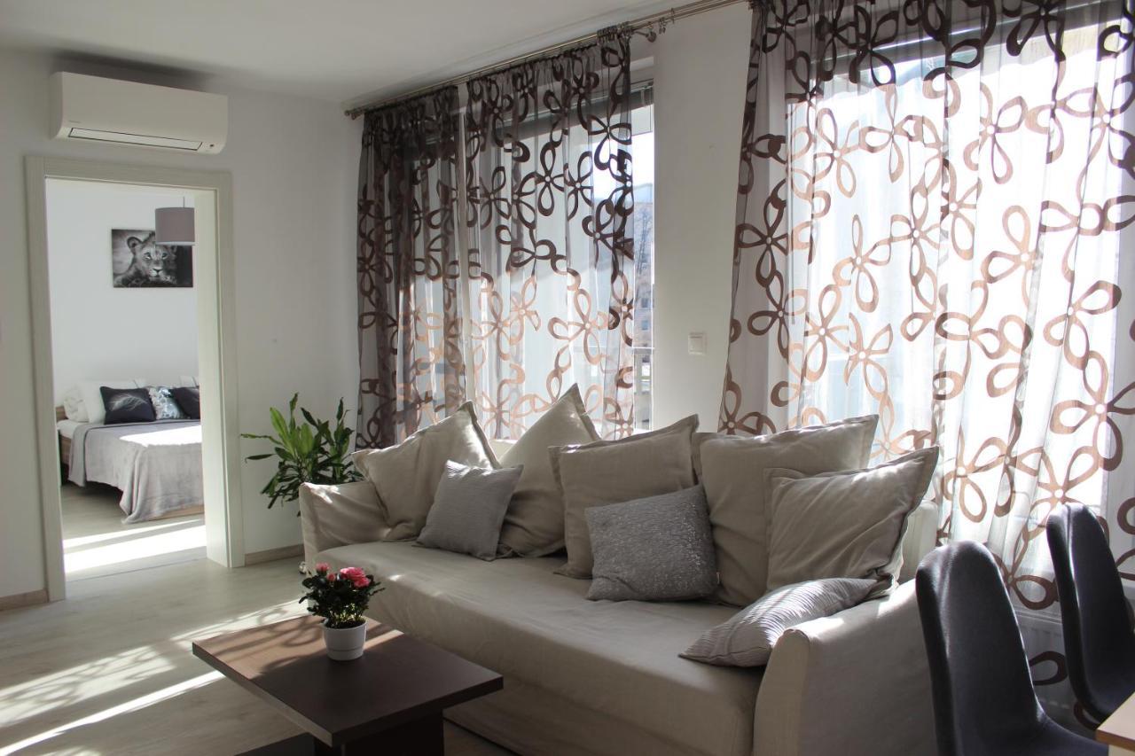 Leo Apartment Free Parking - Augusta Bratislava Exterior photo