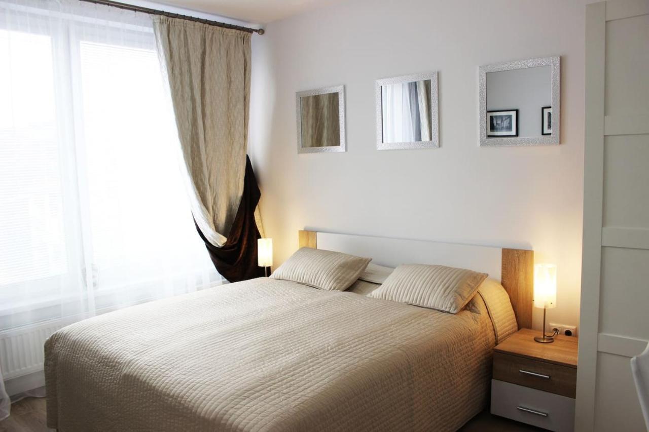 Leo Apartment Free Parking - Augusta Bratislava Exterior photo